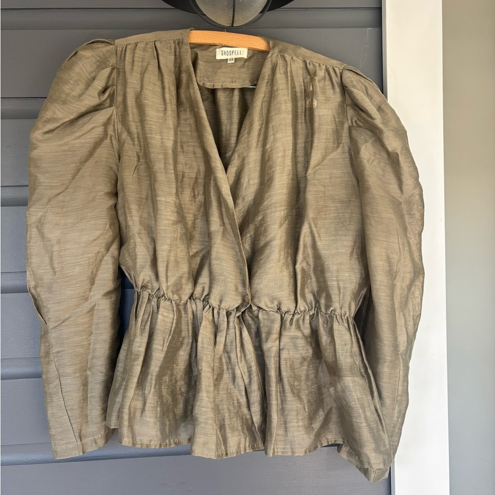 ghospell peplum wrap puff sleeve top linen blend fits like a medium labeled xs